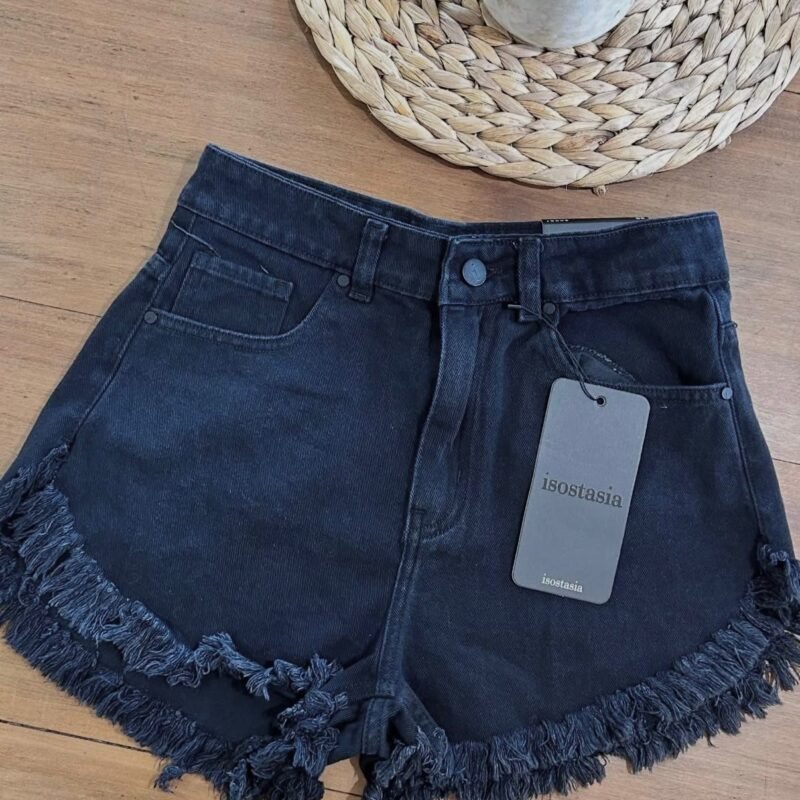 short denim negro